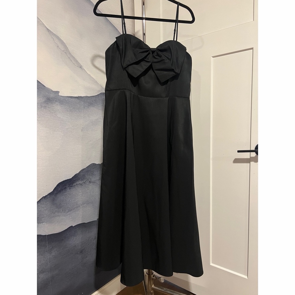 Elegant Black Dress with Bow